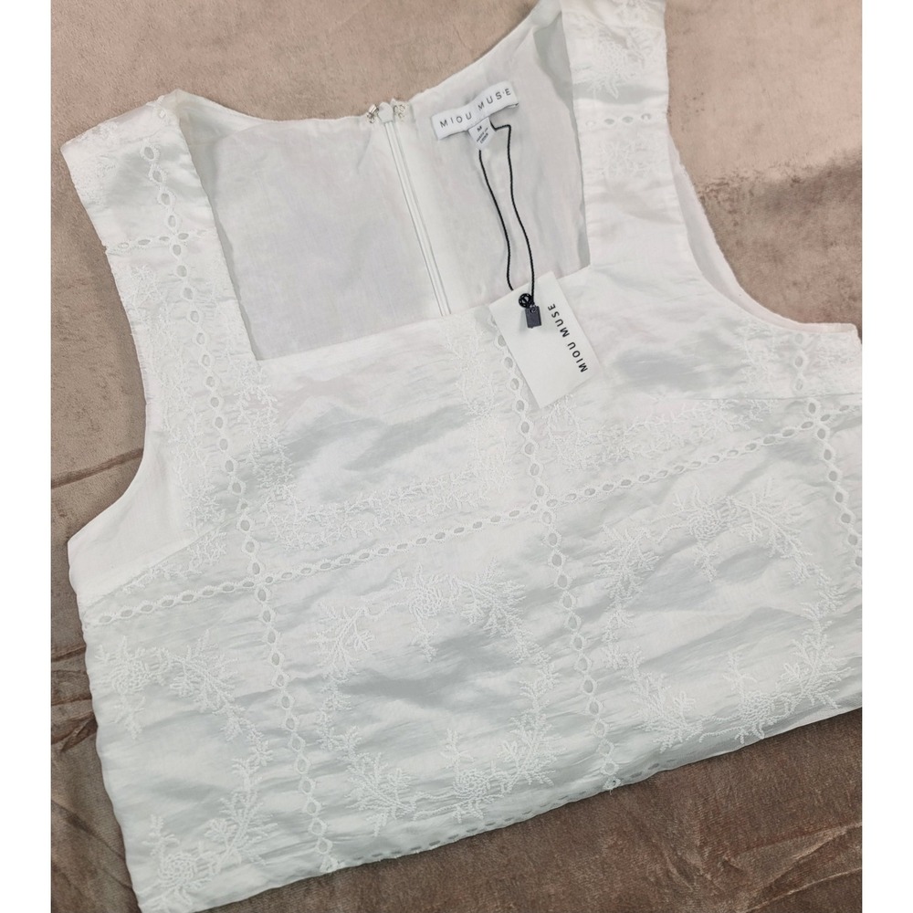 Miou Muse White Embroidered Crop Top Womens Medium NWT Sleeveless Boho